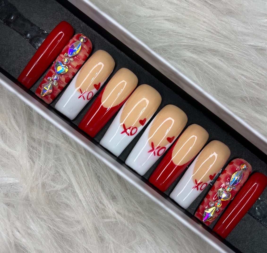 Valentines Press on Nails