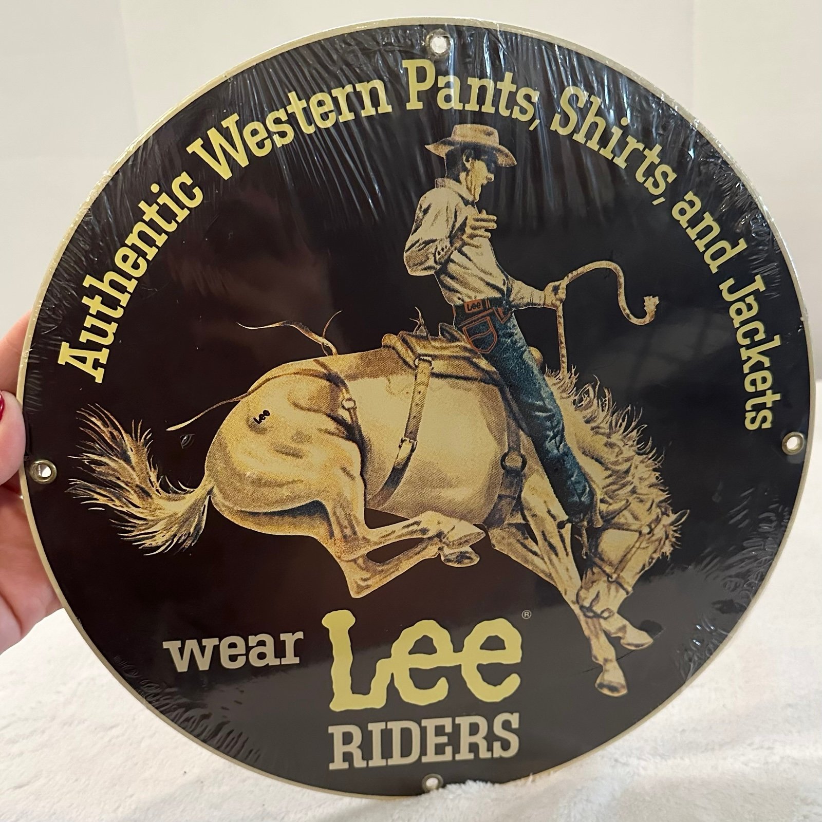 Vtg WEAR Lee RIDERS ROUND 11 METAL SIGN Cowboy Western Wear Advertising Rooney