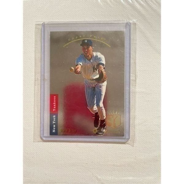 1993 Derek Jeter SP FOIL MINT CONDITION VERY RARE GRADE COULD MAKE WORTH WHO KNO