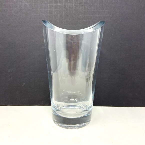 Diamon | Wave Glass | Vase | 5”x8.5”