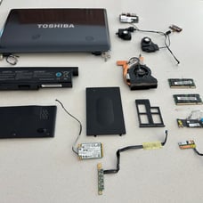 Parts for Toshiba Satellite M305-S4910 Laptop.