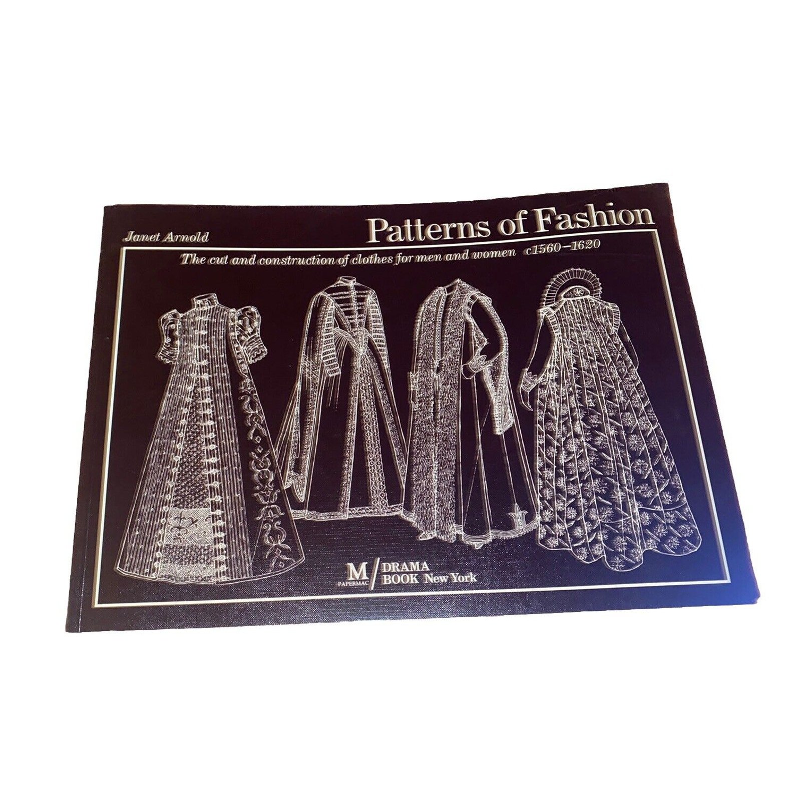 Patterns of Fashion c1560-1620 Paperback Book Janet Arnold 1985 Macmillan