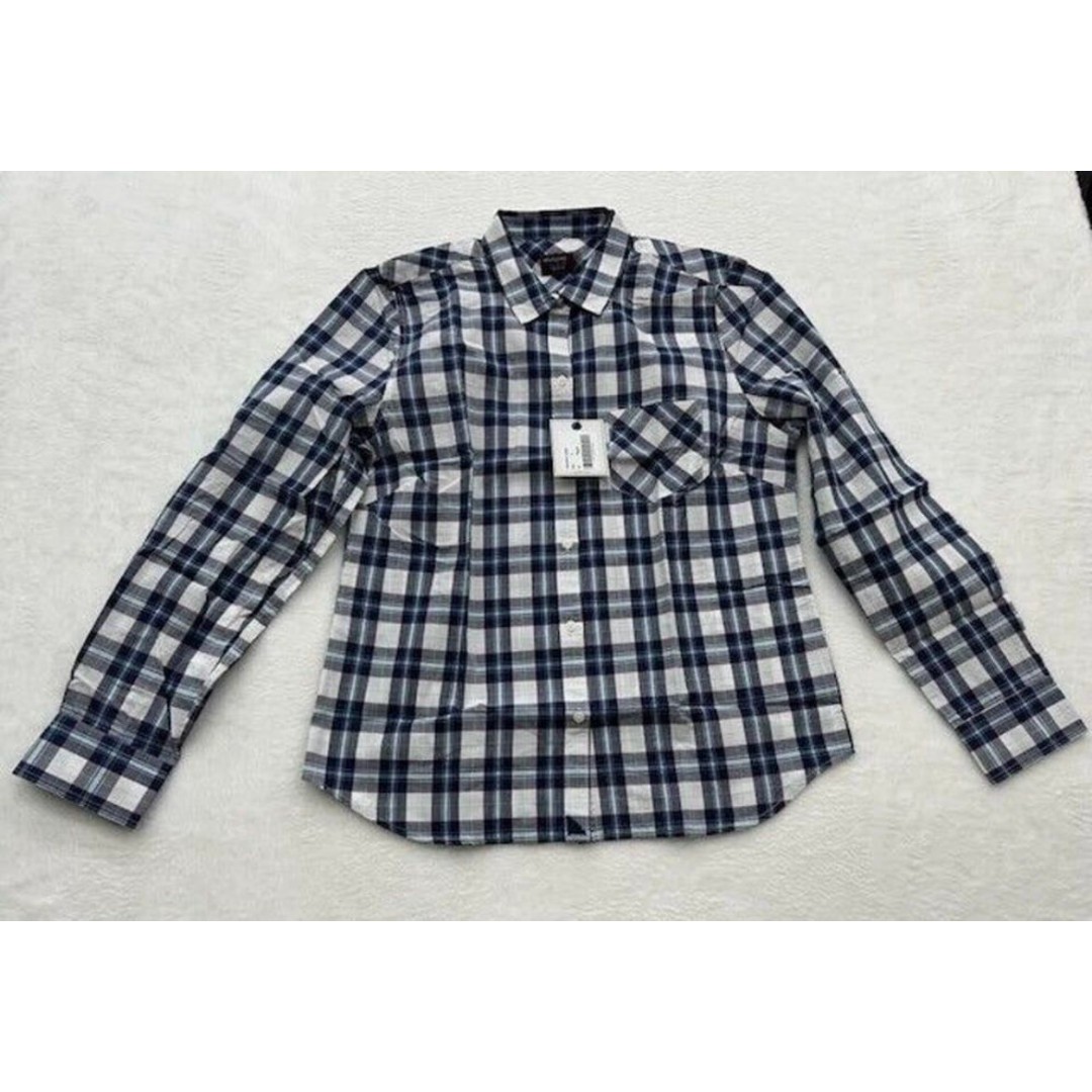 2 NWT women’s untuckit shirt bundle size 4