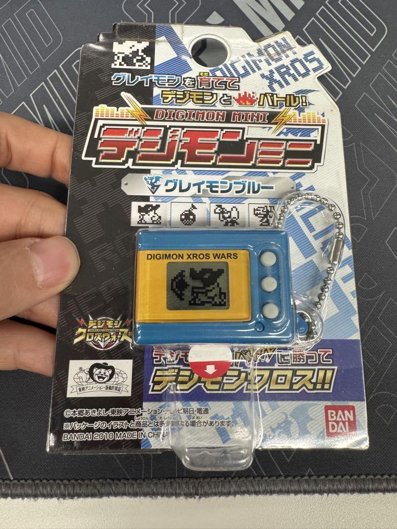 Digimon Japanese XROS Wars Mini Virtual Pet Greymon Blue