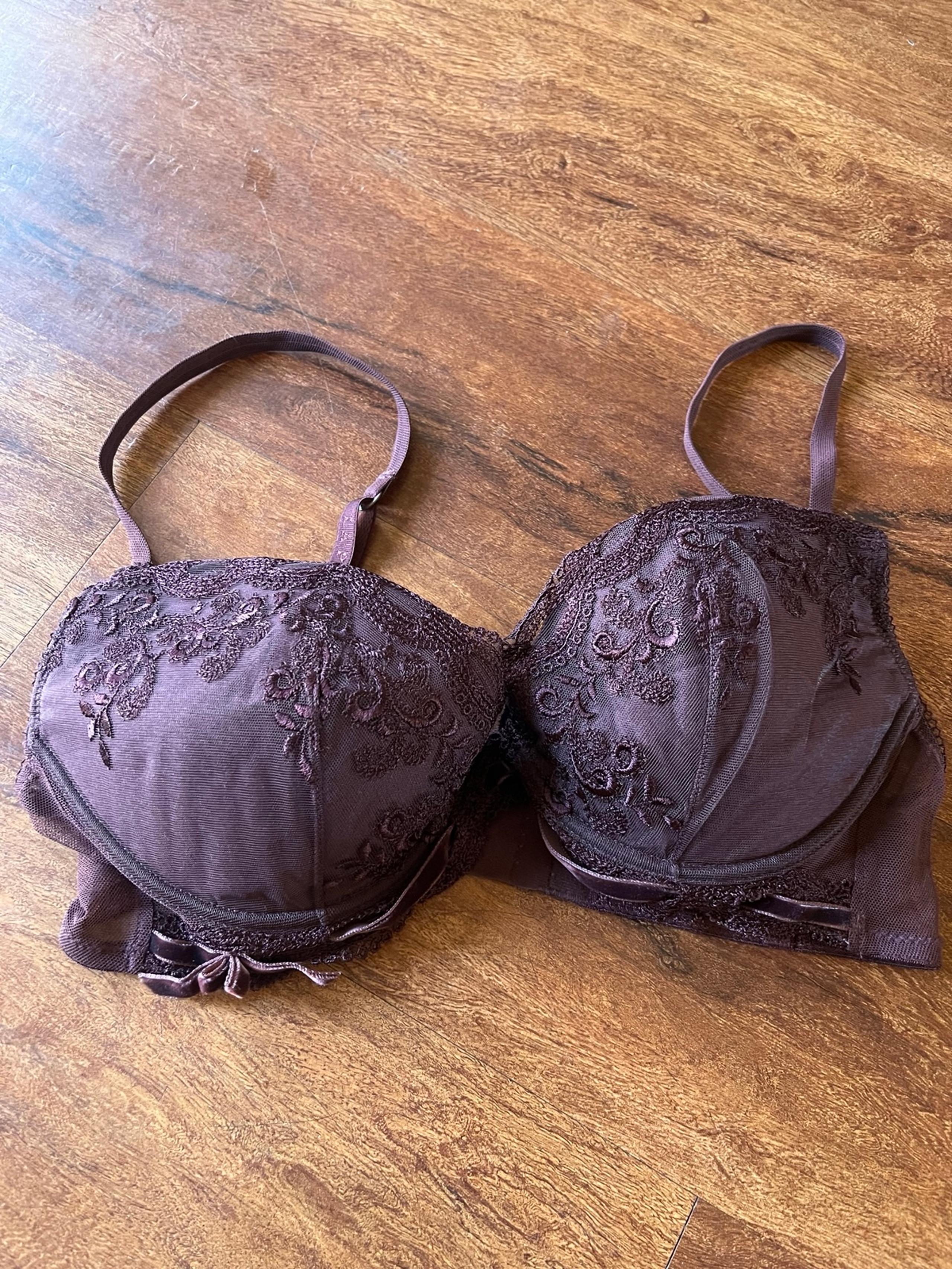 La Perla burgundy wine berry wired lace velvet bow bra 34D