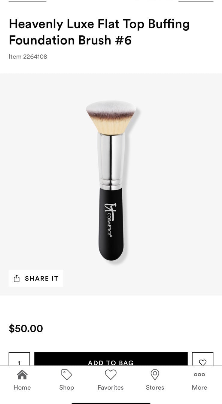 LIMITED EDITION it COSMETICS Heavenly Lux Skin Perfecting Complexion Brush No 22