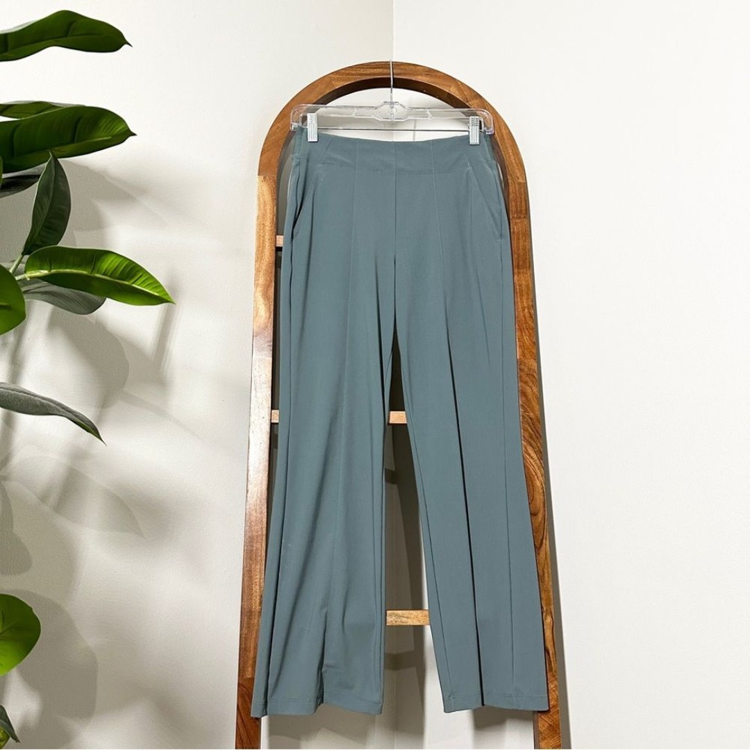 Athleta 2 Cosmic Kick Flare Stretch Waist Pull On Pants