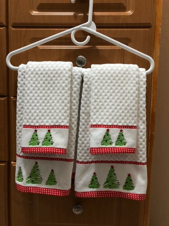 Christmas Home Bath towels set of 4