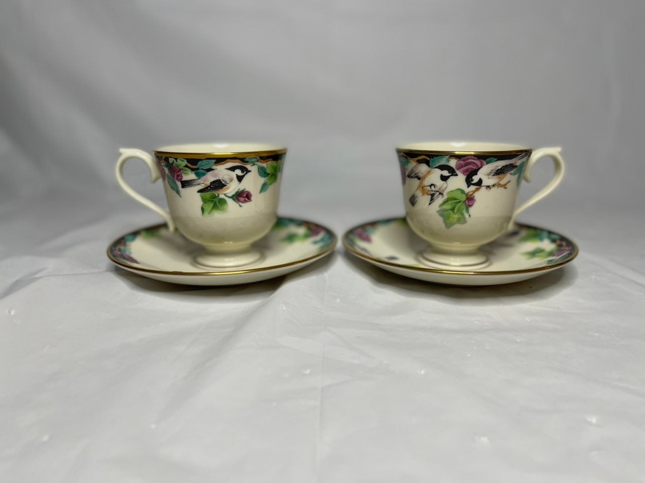Lenox Birds of America Collection Chickadee