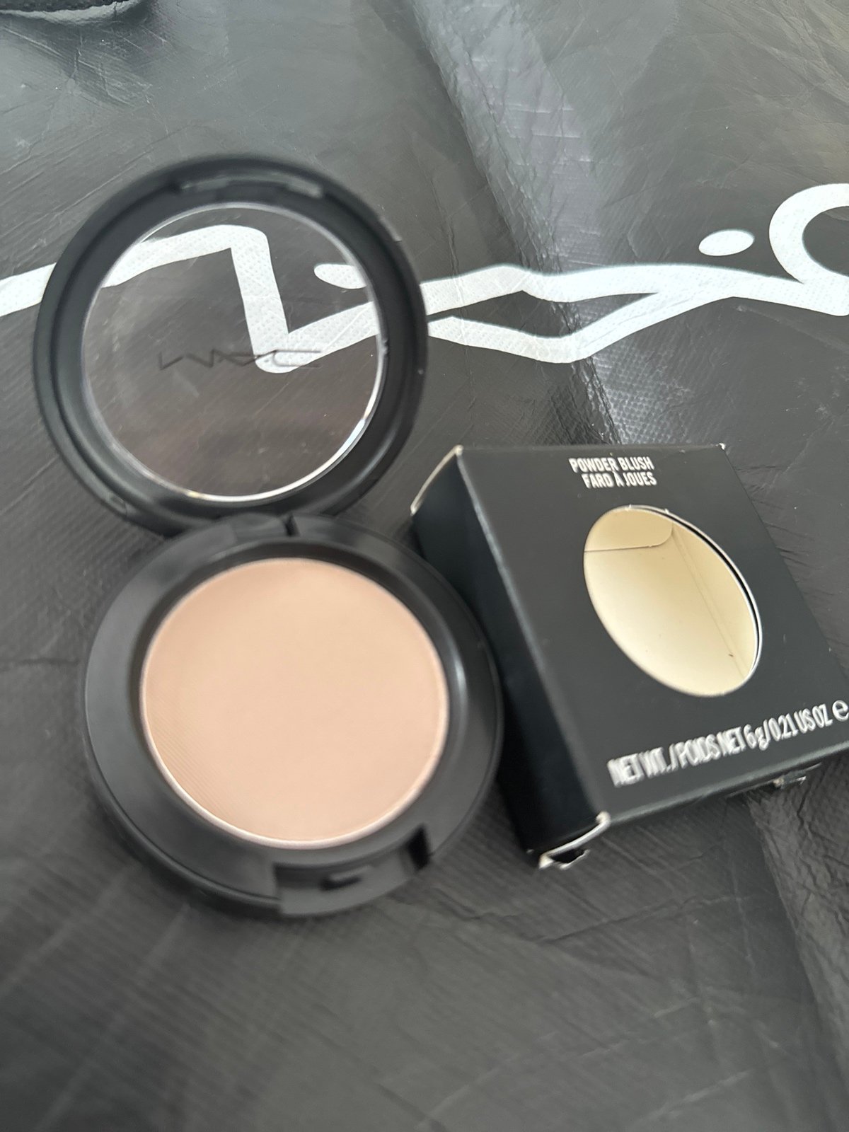 Mac blush next to skin discountinued RARE