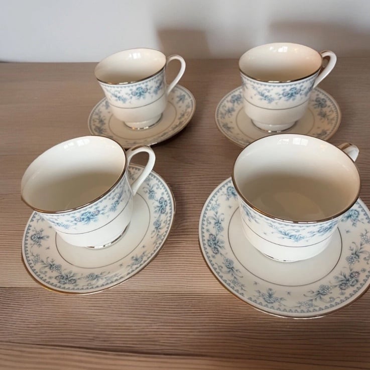 Vintage Royal Prestige Fine China Chelsea Teacup Set Of 4