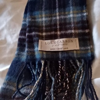 NWT Lochcarron of Scotland Holyrood 100% Lambs Wool Scarf