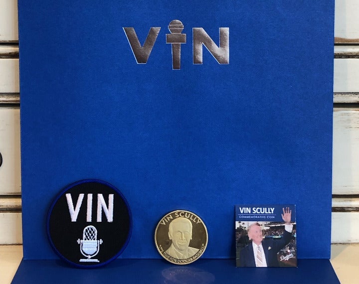 Vin Scully Memorial Patch 2016 Commemorative COIN Fan Appreciation Letter SGA