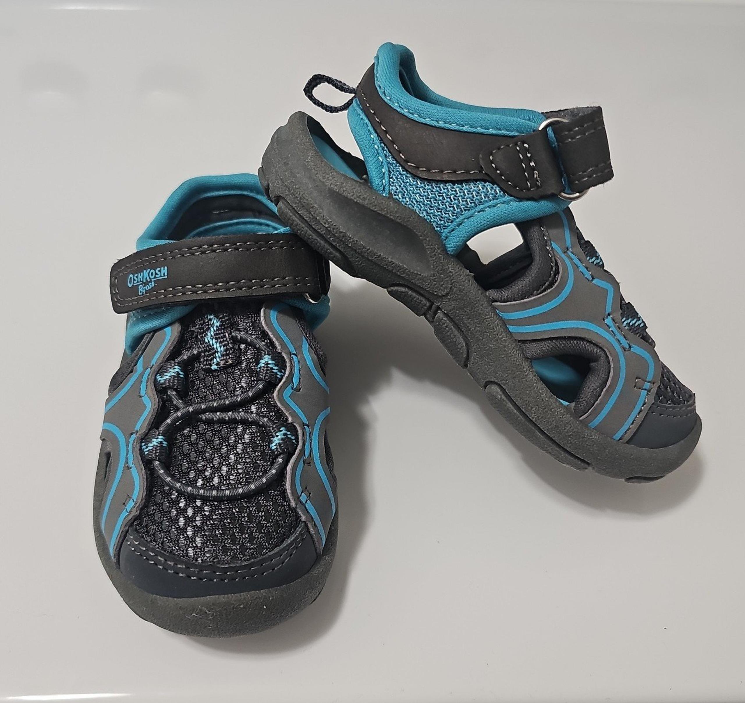 OshKosh B'Gosh Tempu Water Shoes Grey Turquoise Size 5M Toddler Unisex Like new
