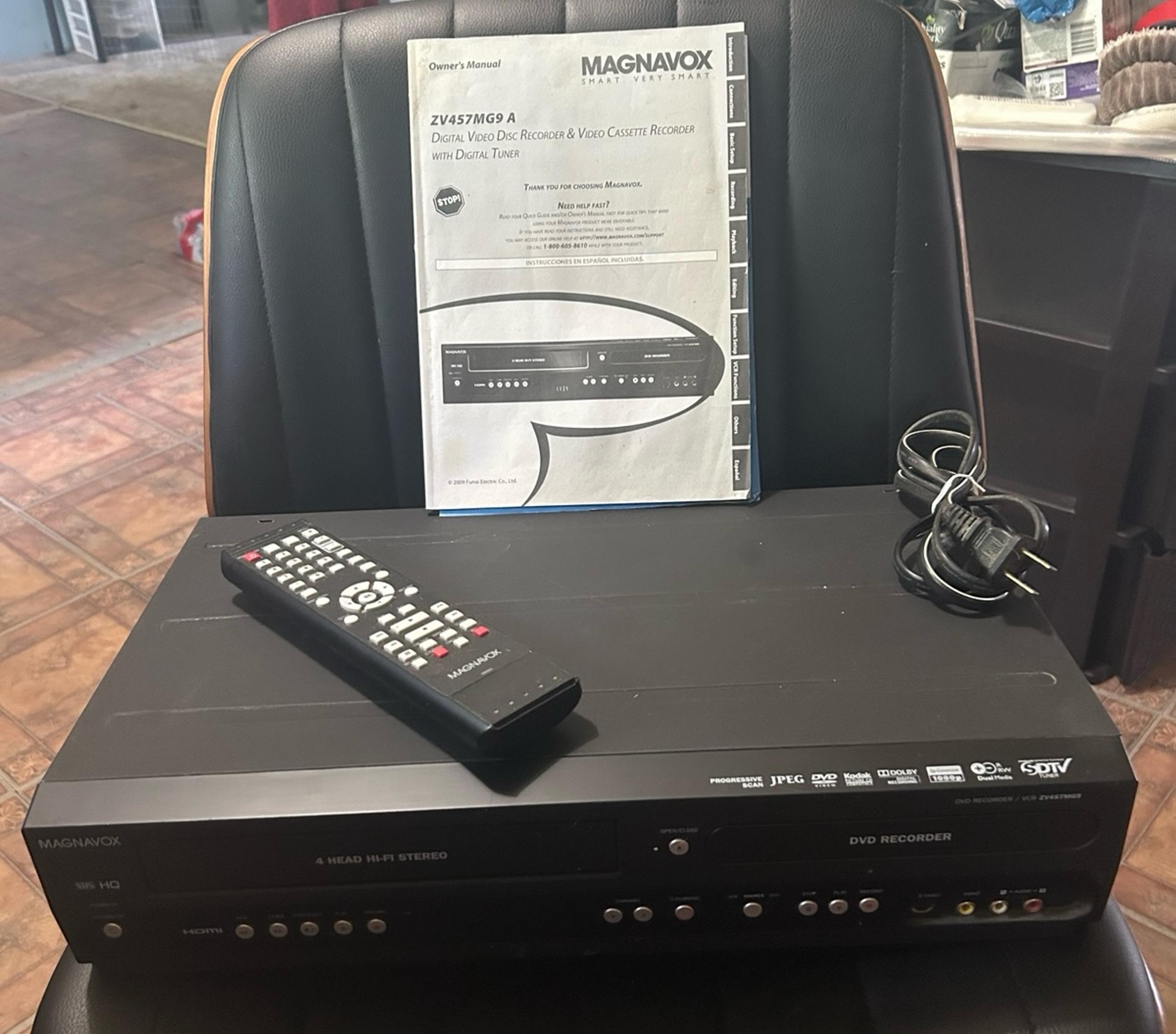 VCR/DVD Player