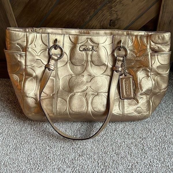 Vintage COACH Authentic Metallic Gold Embossed Purse / Bag