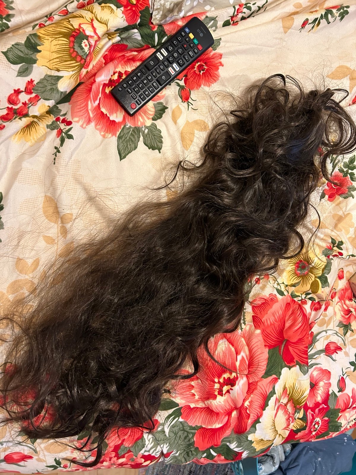 Clip in brown hair wig with jaw clip