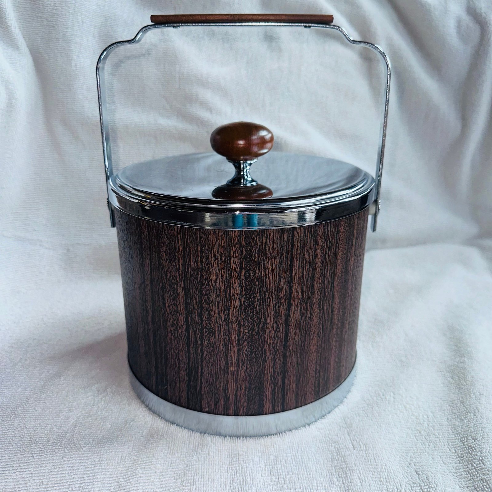 Vintage Atapco MCM Faux Wood Grain Vinyl Chrome Ice Bucket Mid Century USA
