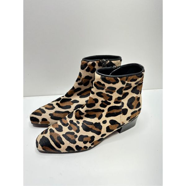 Aquatalia Fuoco Weatherproof Leopard shops Print Calf Hair Ankle Booties Size 5.5 New