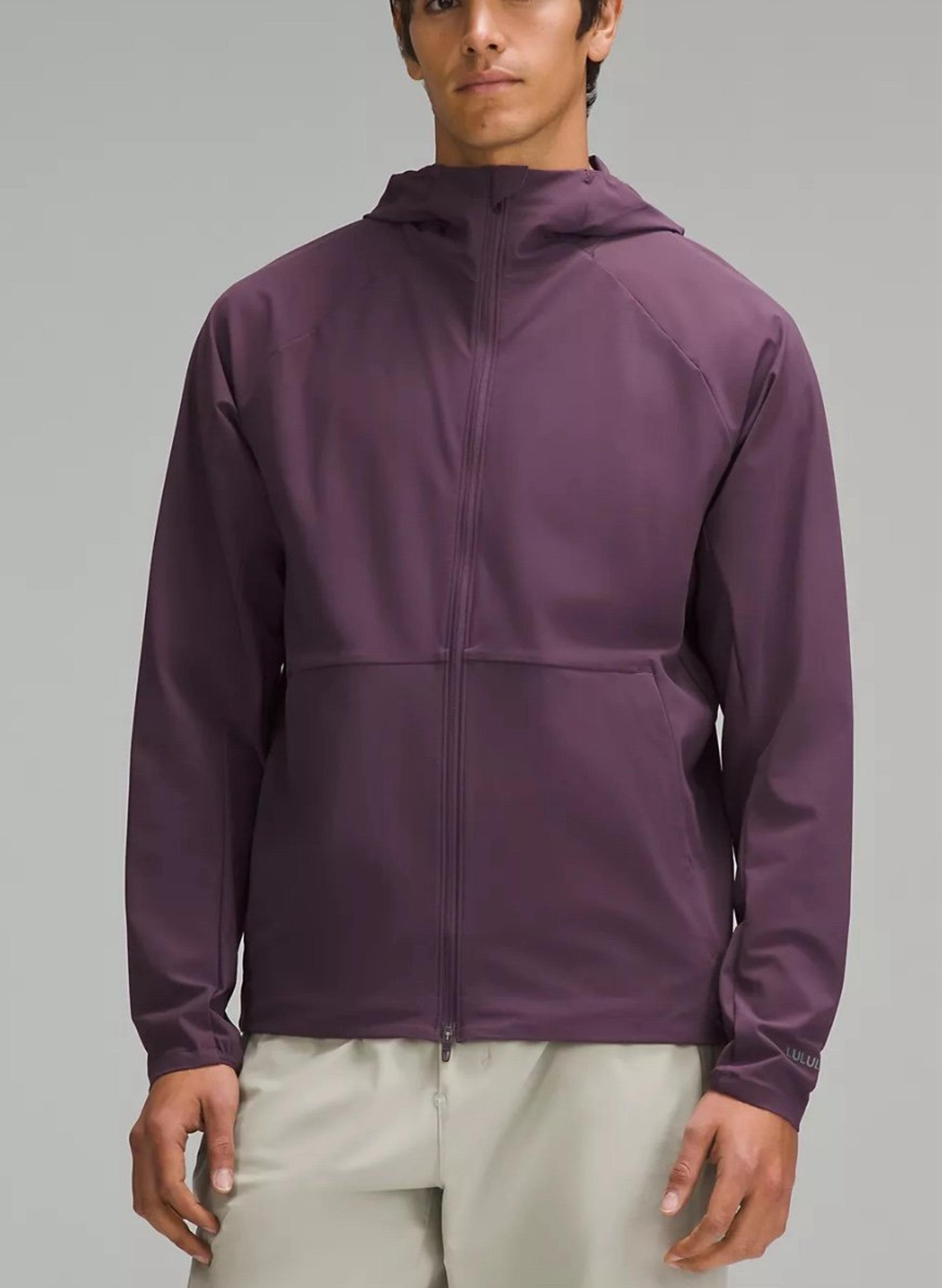 Lululemon Pace Breaker Jacket Men Colour Grape Thistle Sz XL