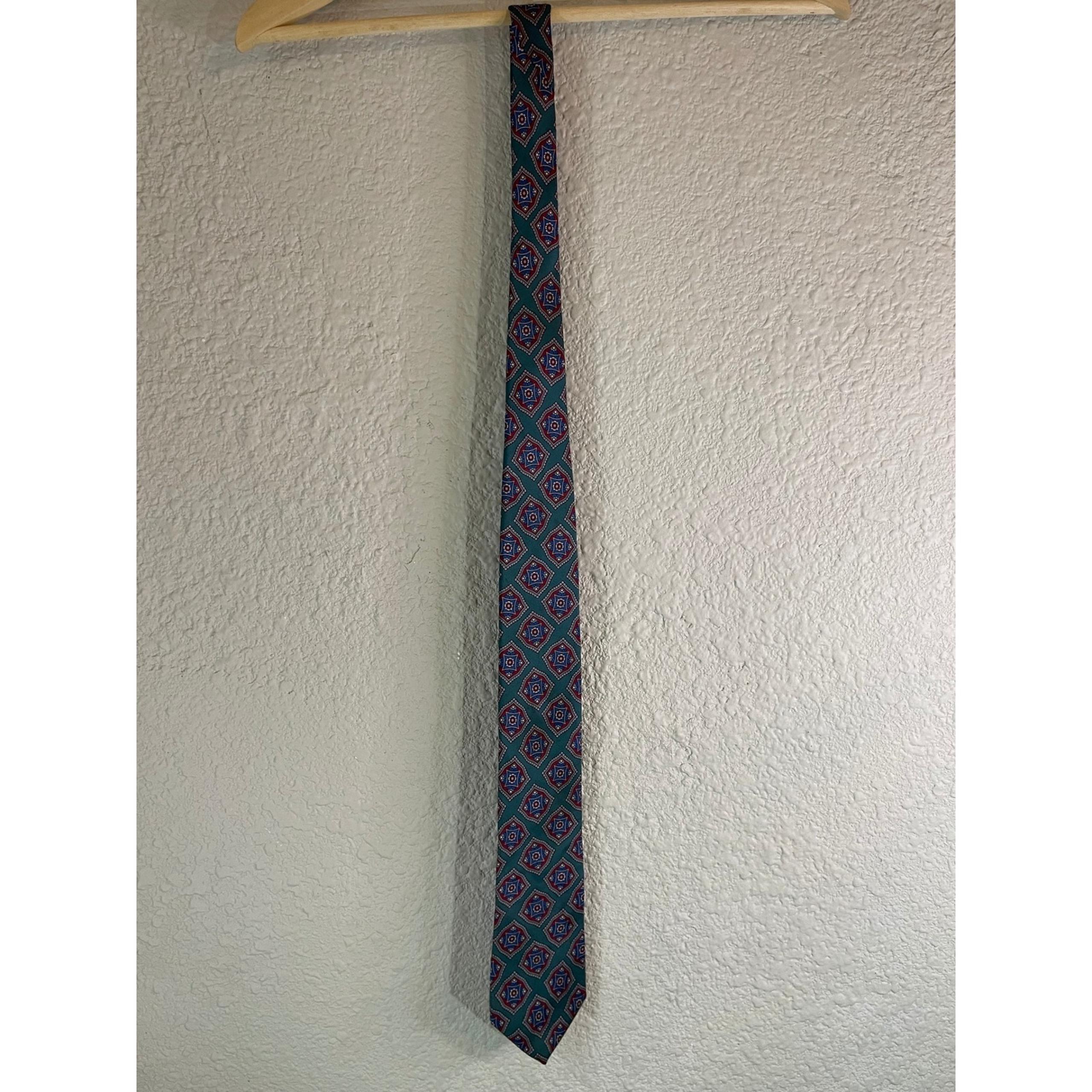 Vintage Bert Pulitzer for Garfinckel's Men's Necktie Green Blue Red Diamond