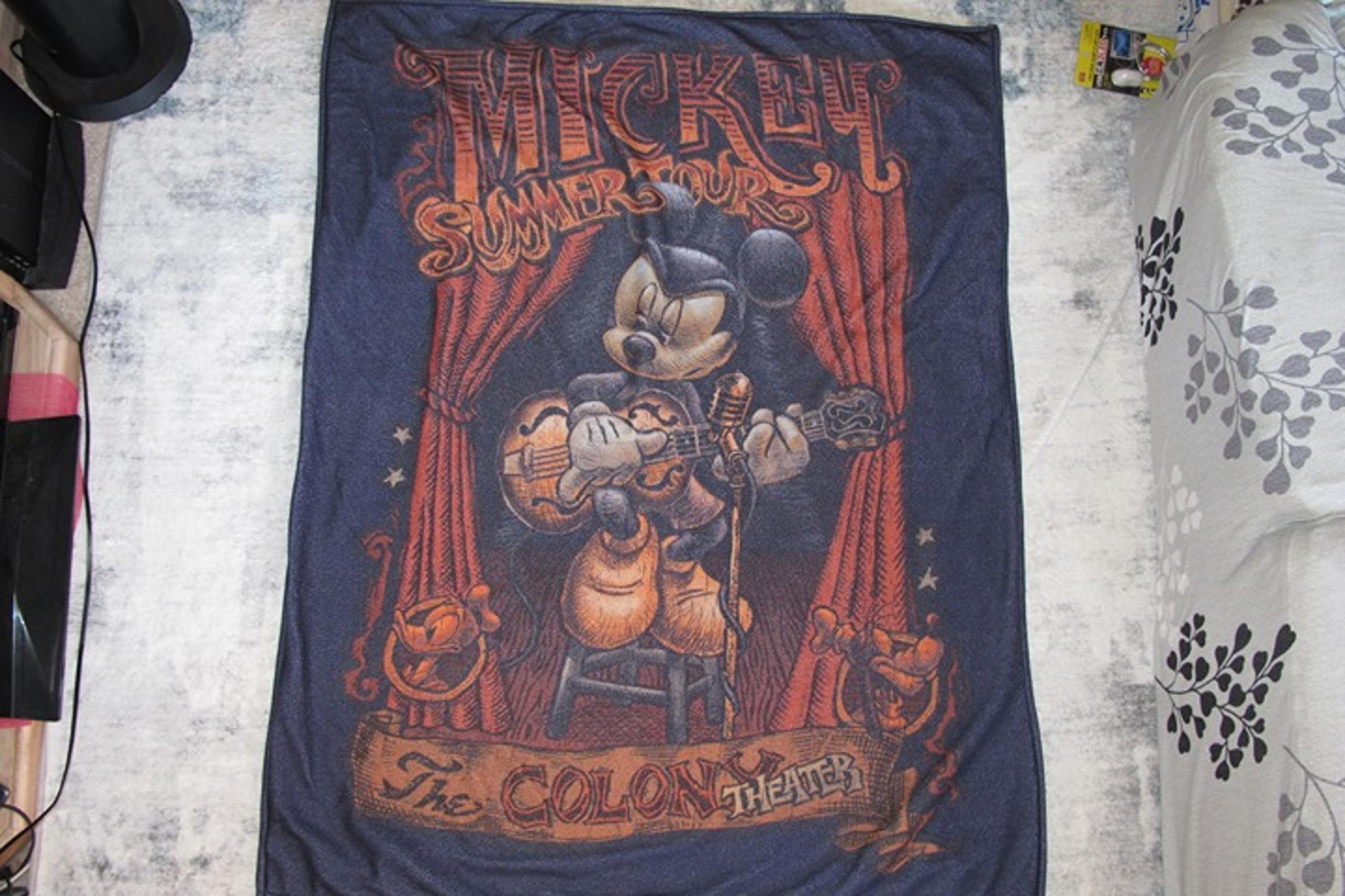 Disney Mickey Summer Tour Colony Theater Fleece Throw Blanket 57x44.5 inches