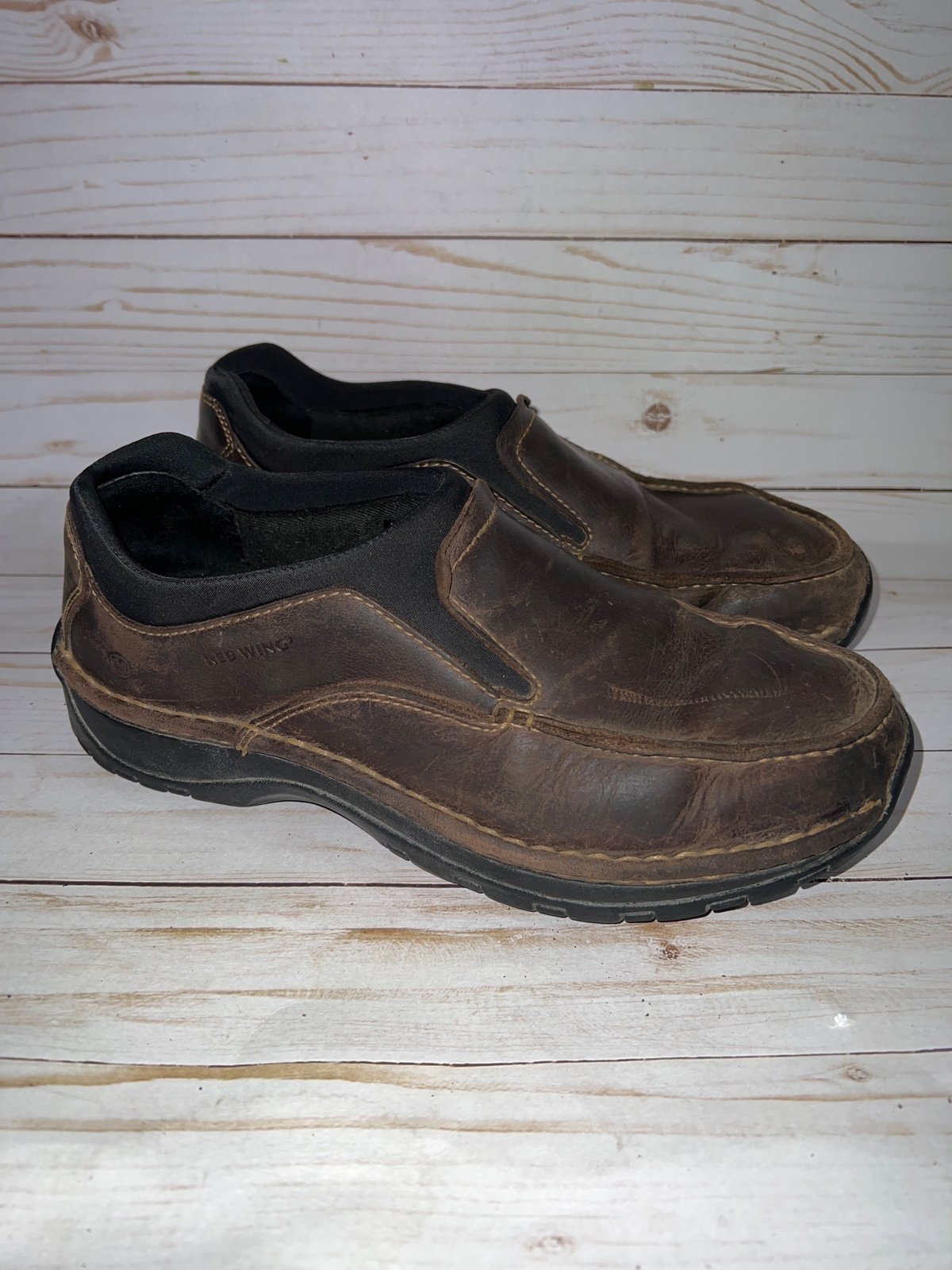 Red Wing Loafers Mens Size 9 Brown Leather Slip On Oil Resistant Shoes 4054.