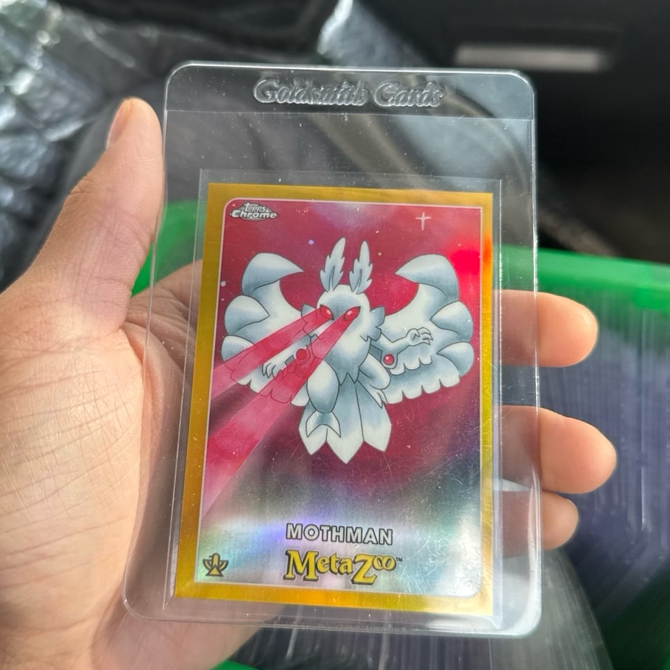 Metazoo Topps Chome Mothman Gold Refractor /50 Very Rare! Only 50 ever made!