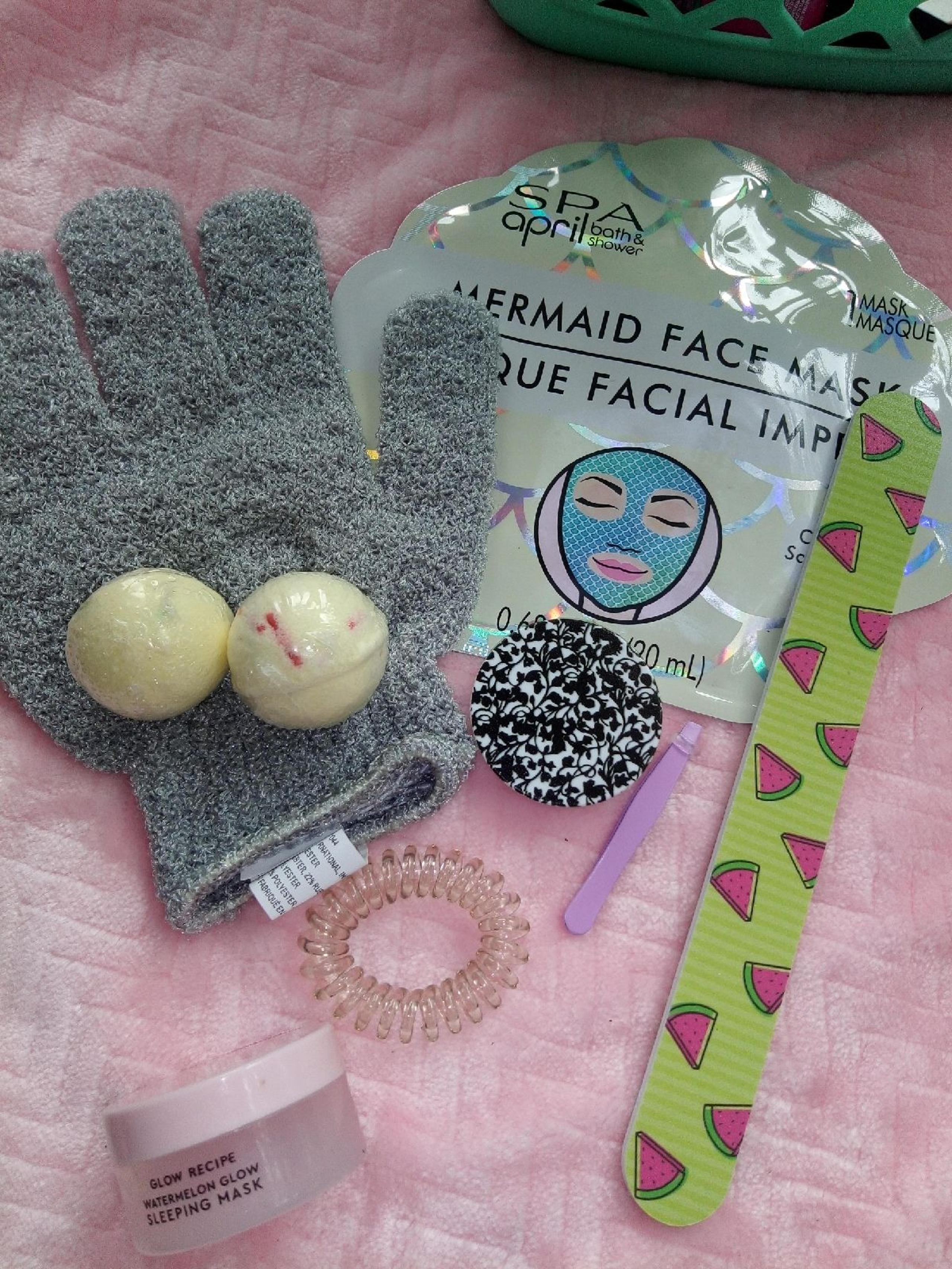 Bath and body pack