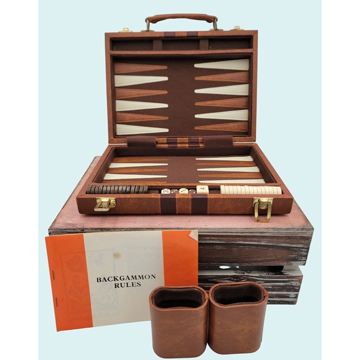 VintageTravel Backgammon Set Faux Leather Case Dice Cups & Rules 10.5 x 7.5