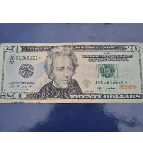 20 Star Note Series 2009 Bill US Federal Reserve Low Series JB01645652*