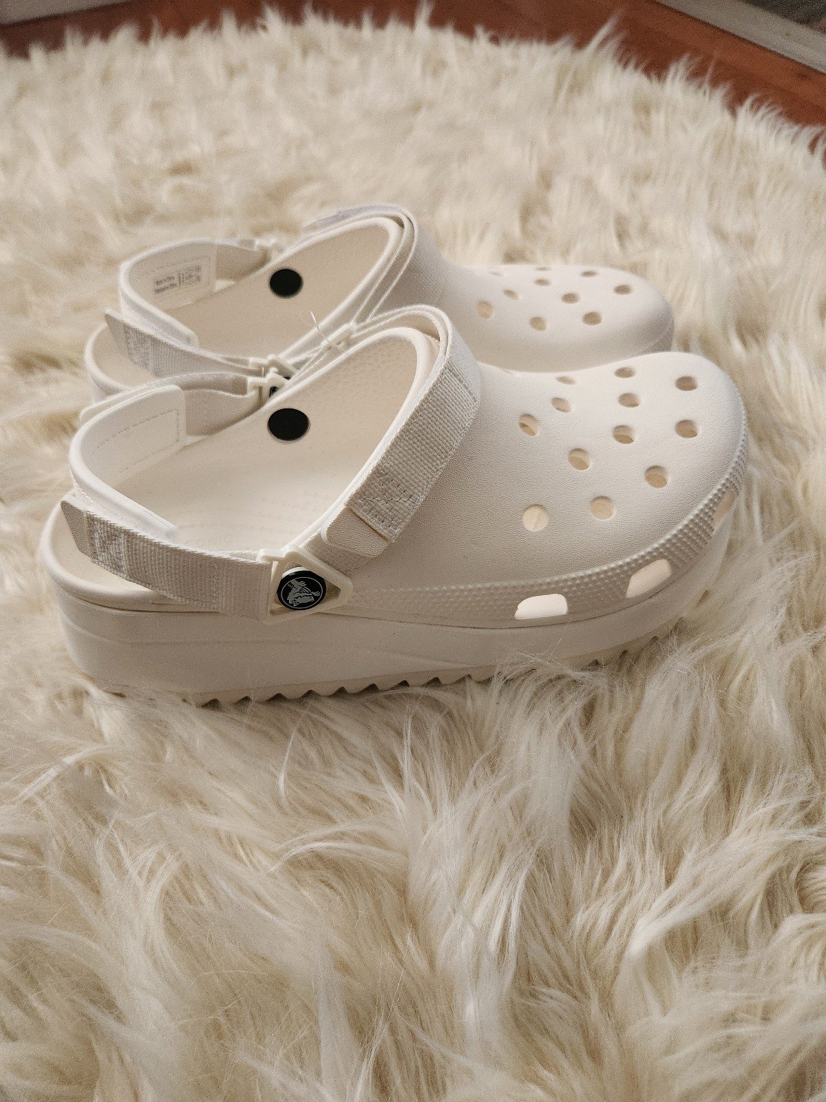Crocs platform round toe mens size 8 women 10 color white New out tags