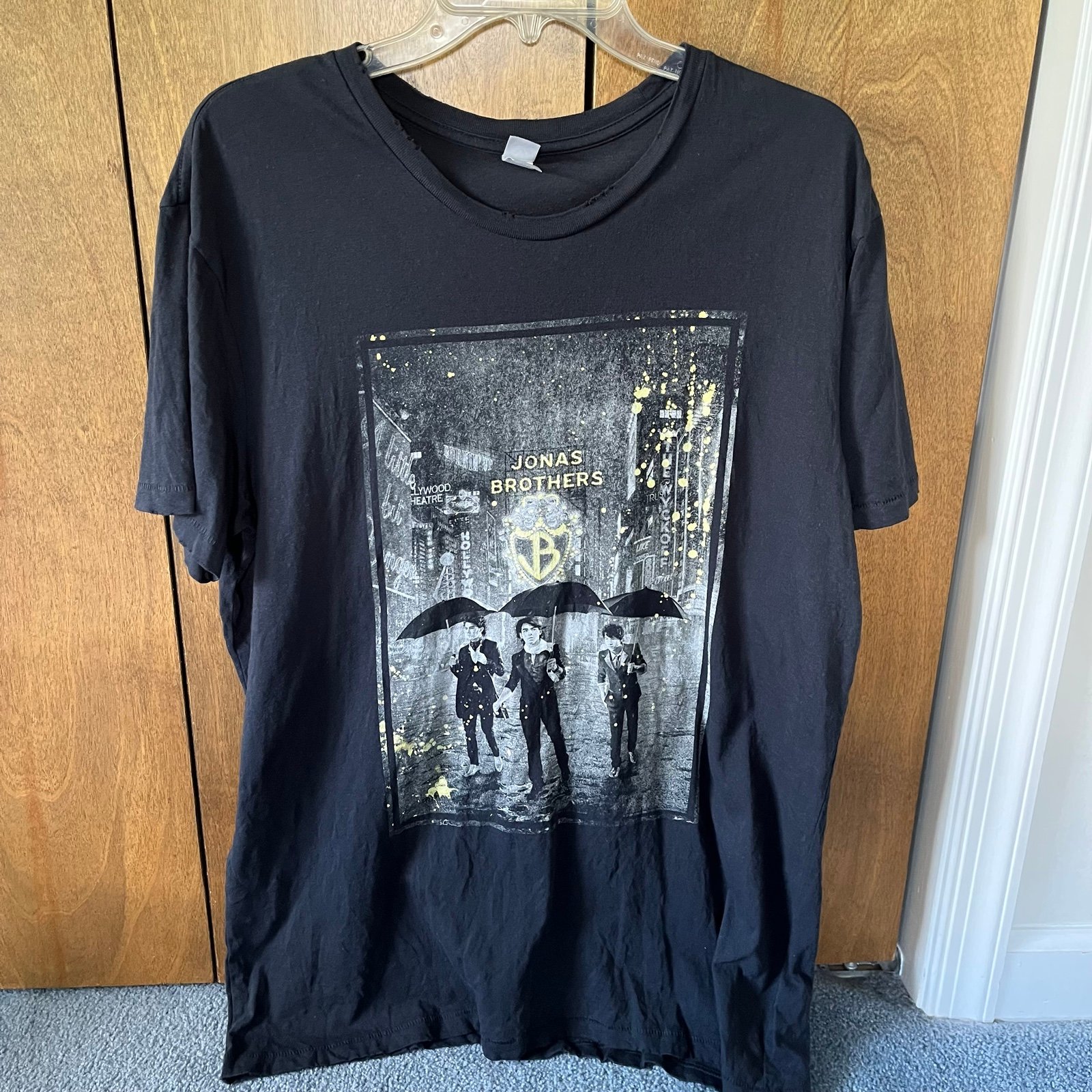 Jonas Brothers tee