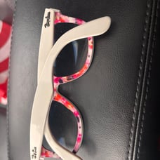 Ray Ban wayfarer Vibrant Pink and White Sunglasses