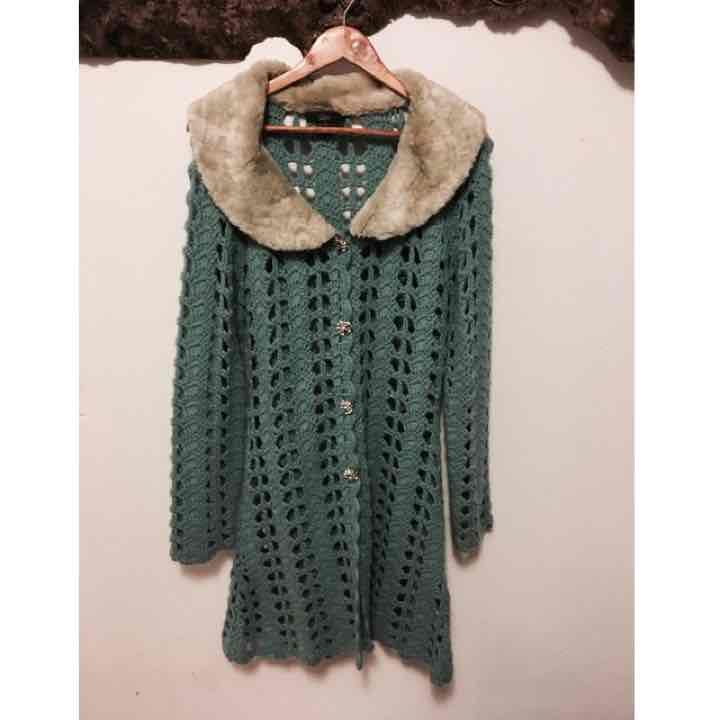 Vintage Crochet Sweater CE934