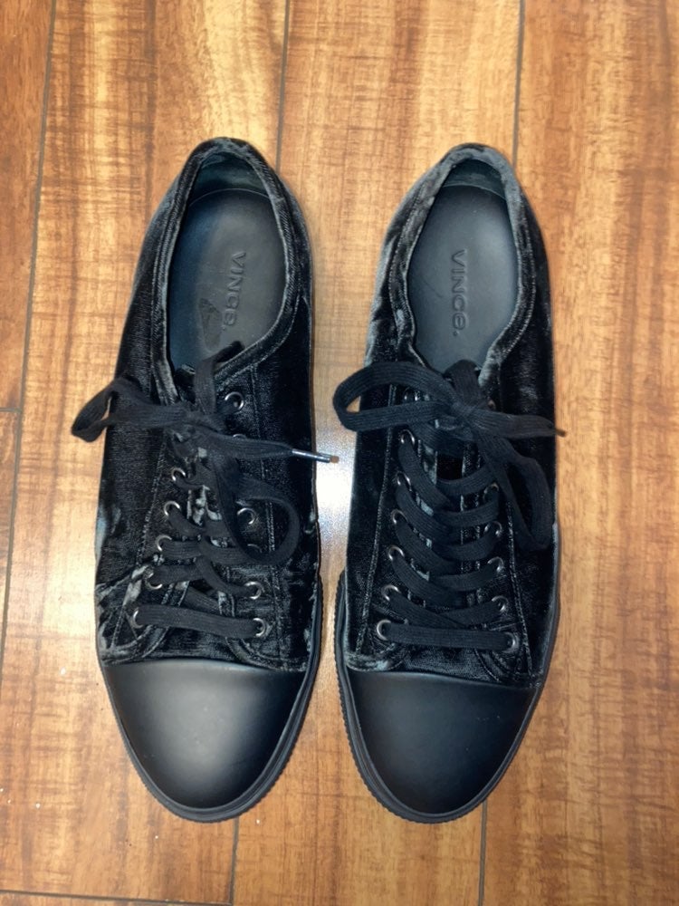 Vince sneakers