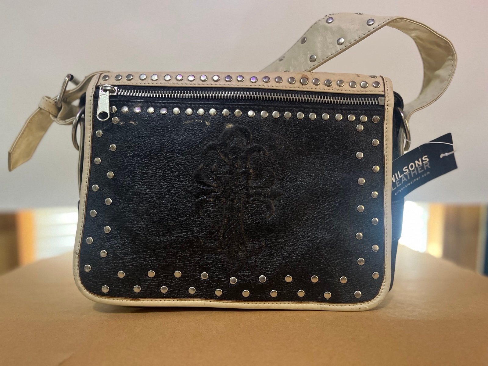 Wilson’s Leather purse