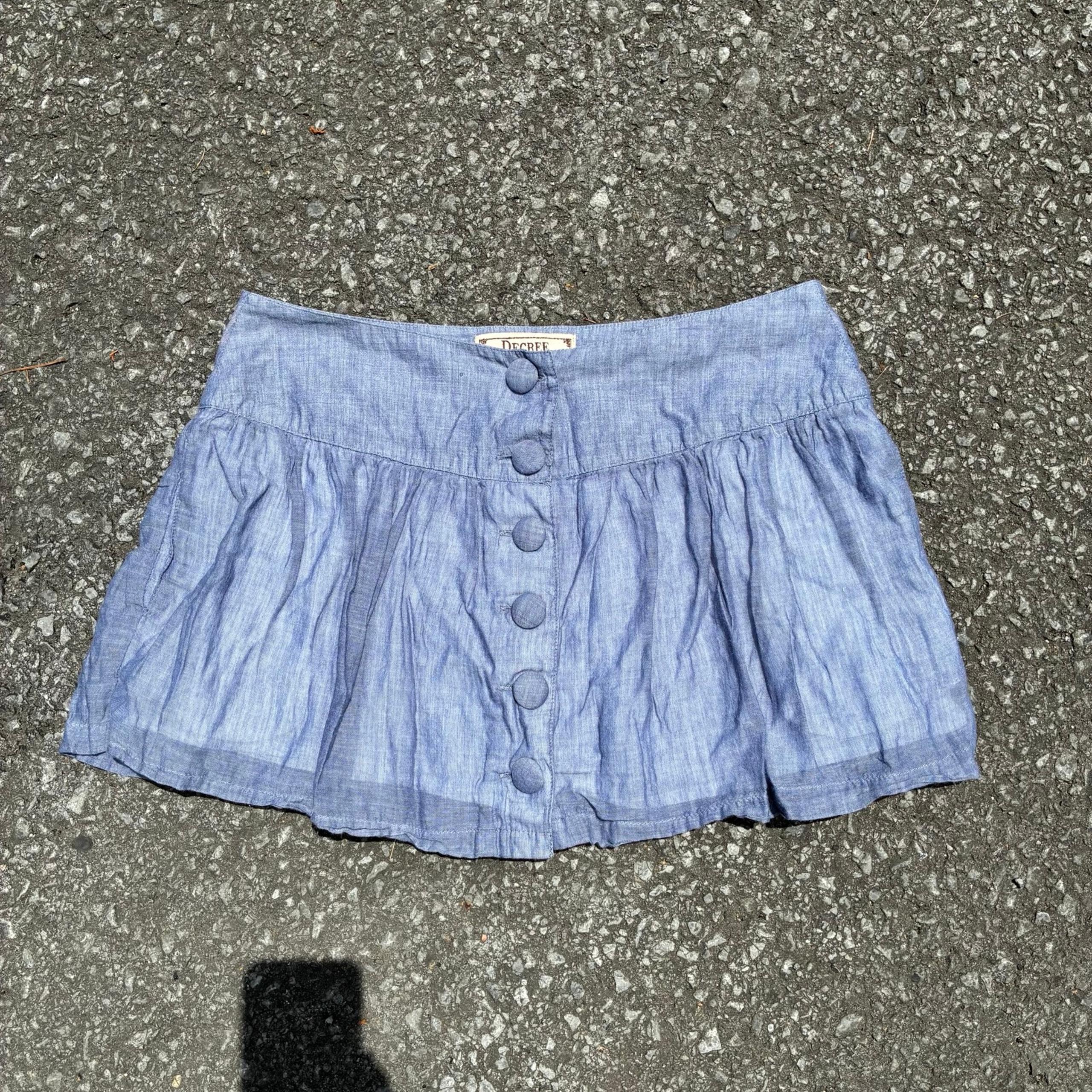 Y2K decree chambray mini skirt size medium