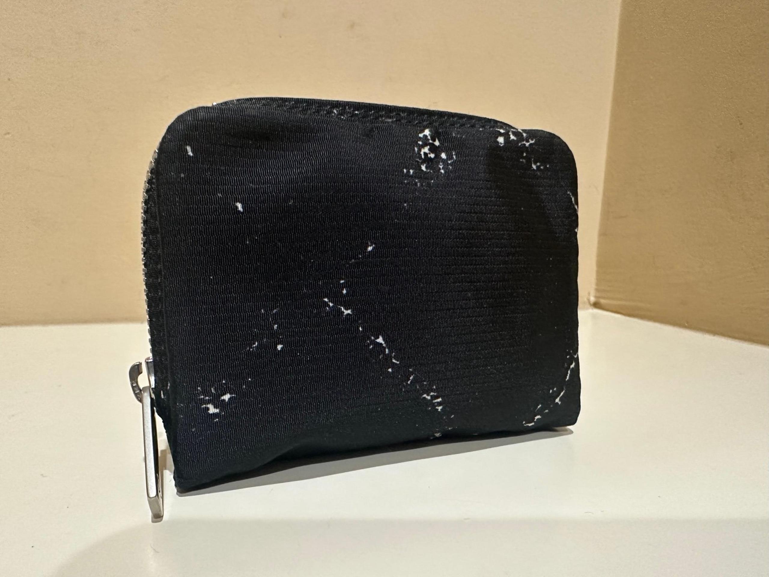 Chanel Logo Travel Ligne Coin Zip Pouch