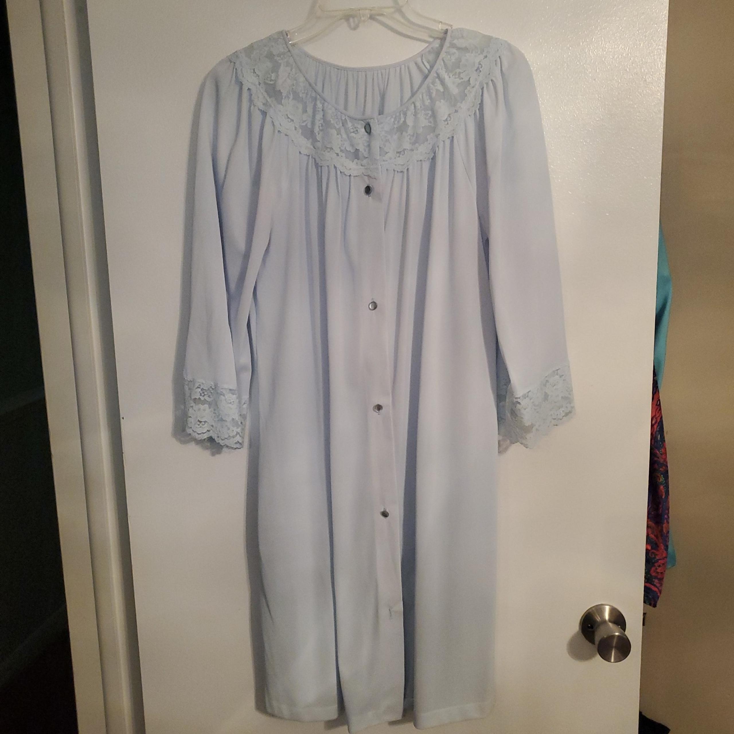 Vintage button down housecoat
