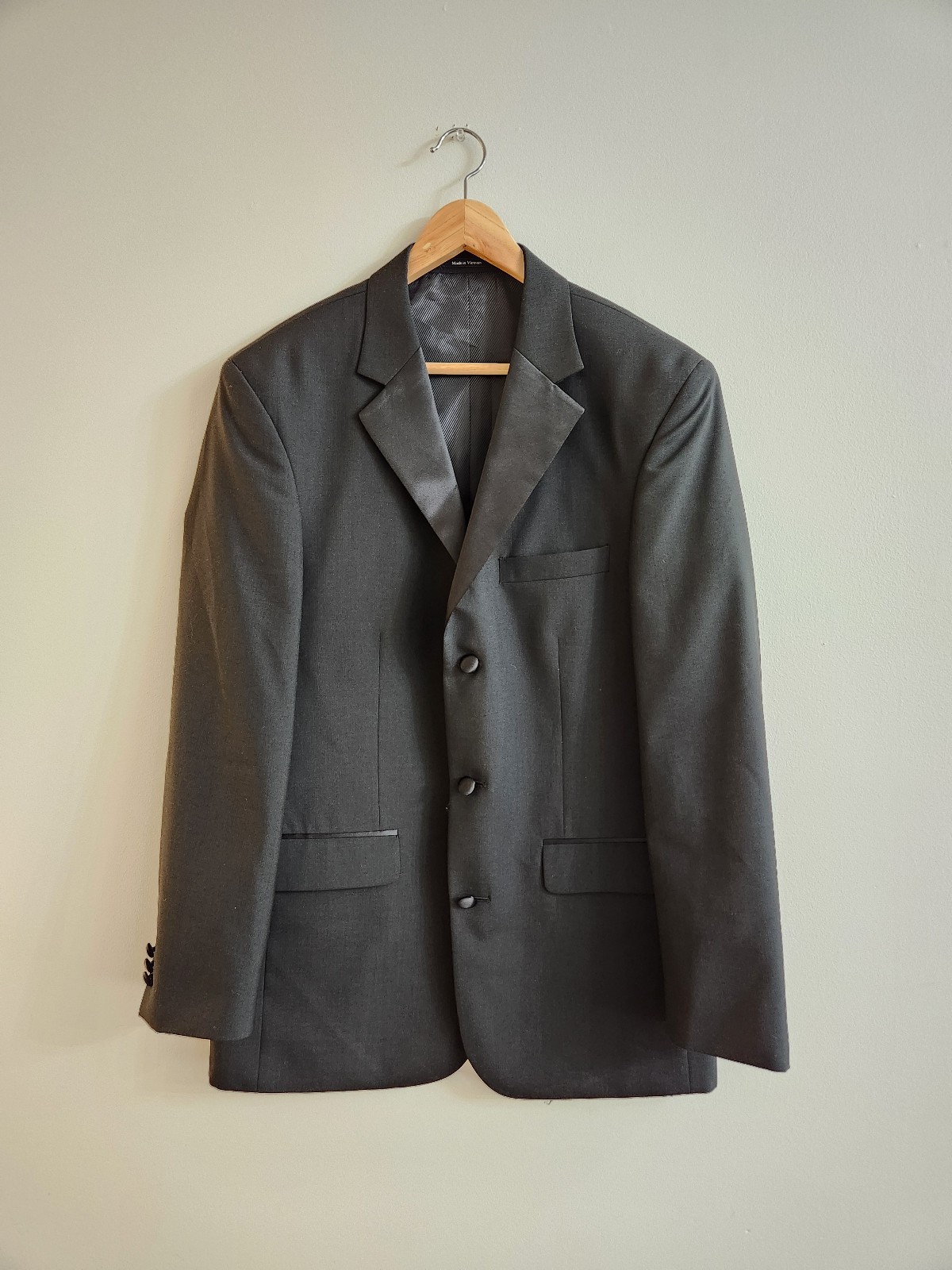 LINEA UOMO Formal Wool Blend Tuxedo Blazer, Size 40Long 34Waist in Black Color