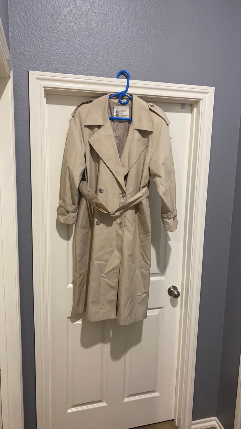 LONDON FOG TRENCH COAT