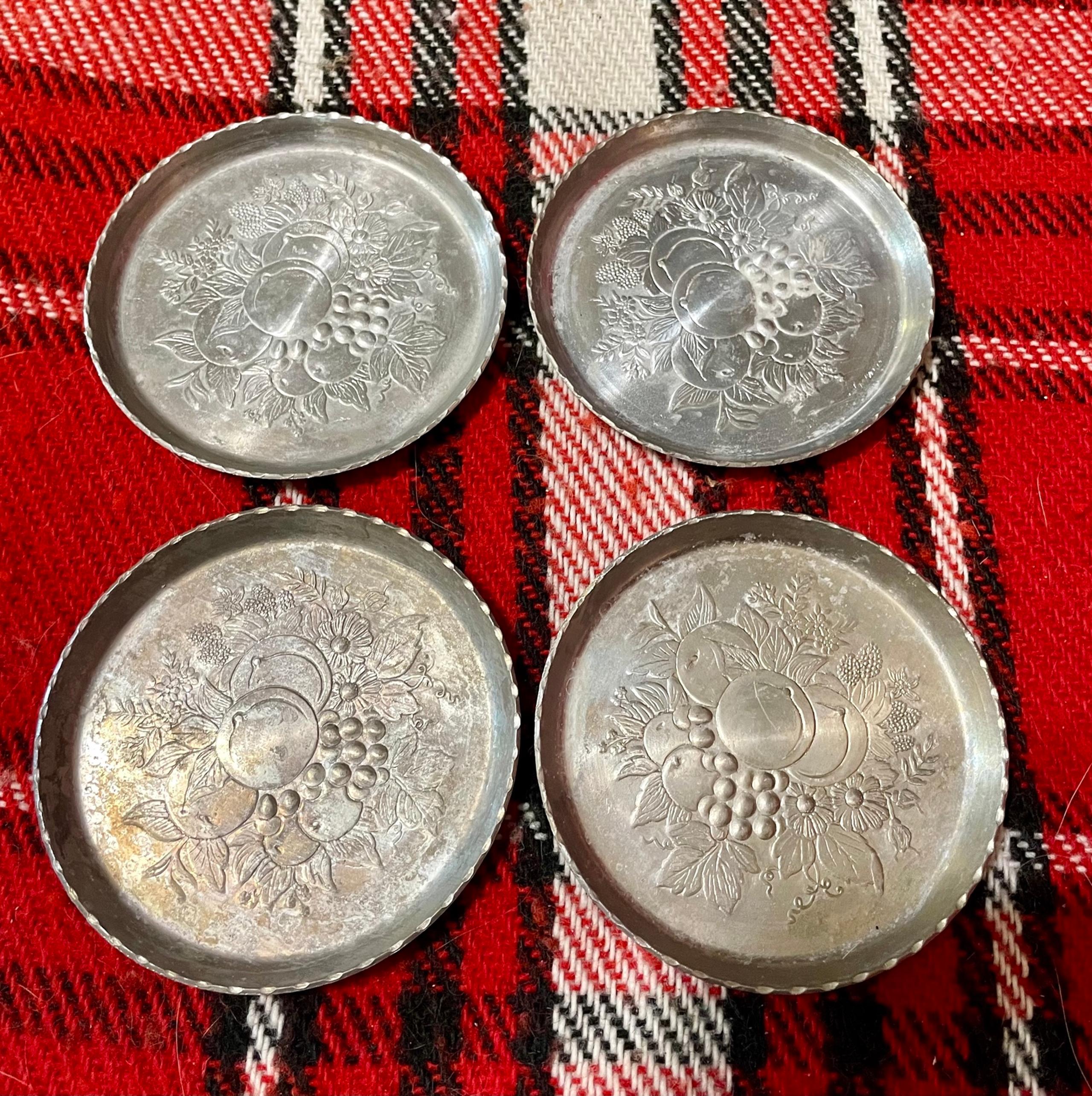 Everlast Forged Aluminum Coasters Flowers Berries set of 4