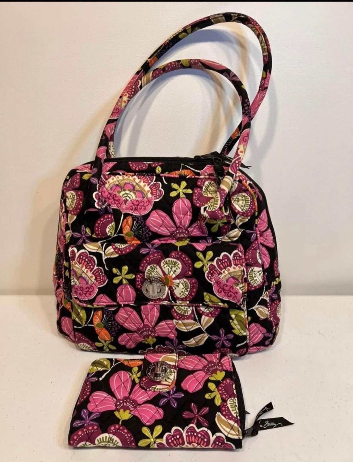Vera Bradley Pirouette Pink (Retired) Medium Handbag/Purse And Wallet Set EUC