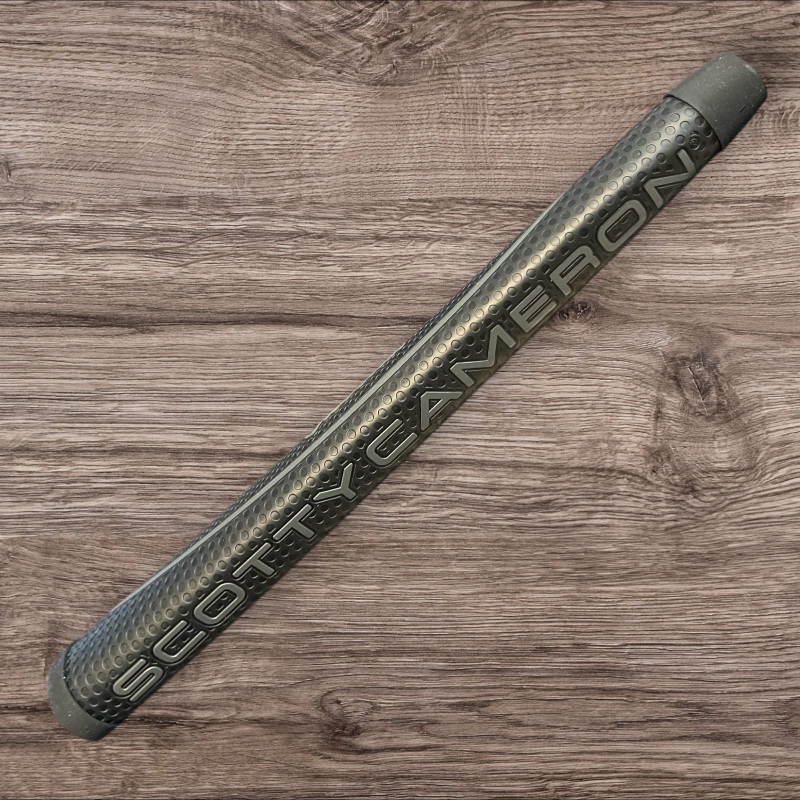 SCOTTY CAMERON Matador Golf Grip Midsize - Black