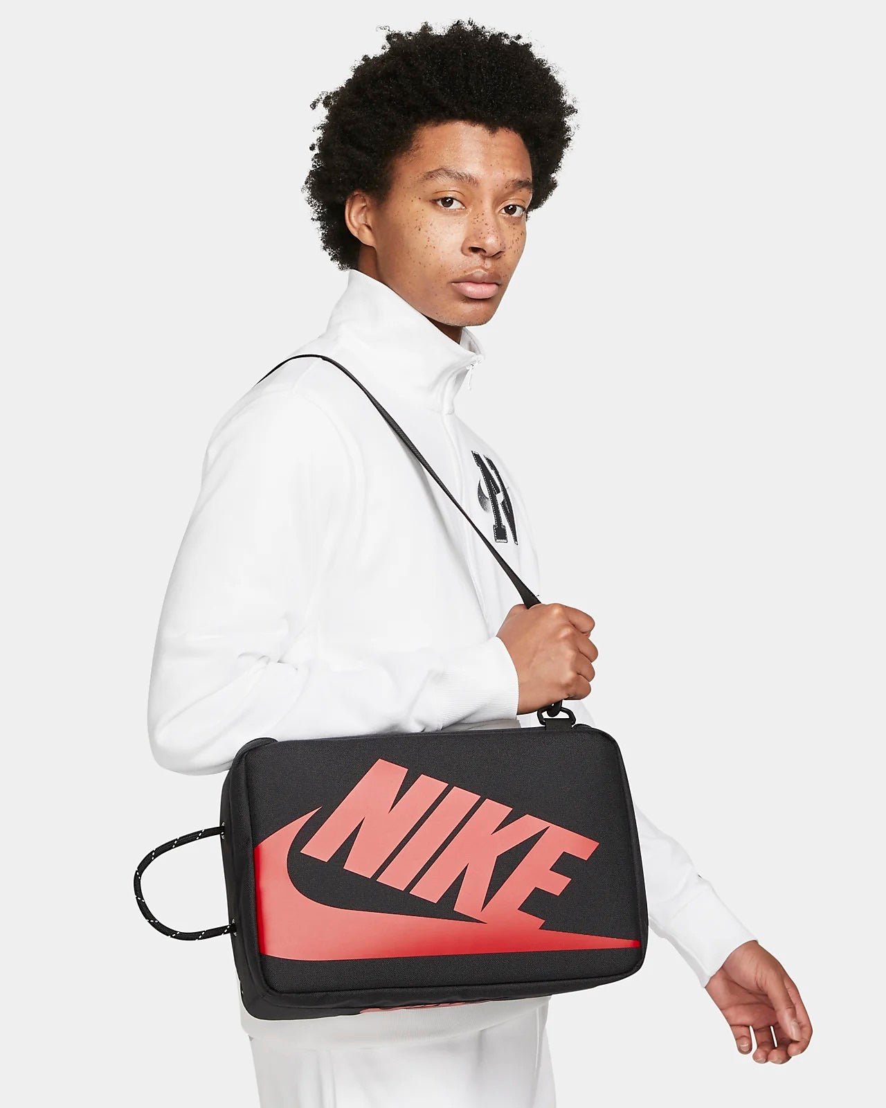 !!Brand NEW NIKE Shoe Box Bag Gym Handle