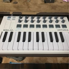 Arturia midi keyboard minilab mkii
