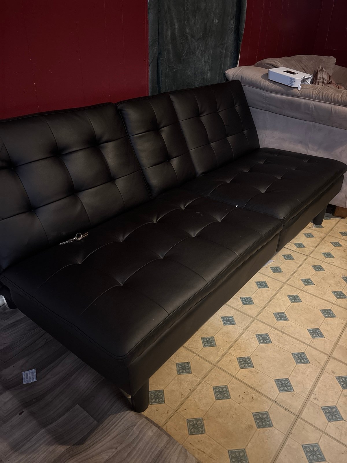 Black Futon