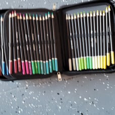 120 pieces color pencil kit