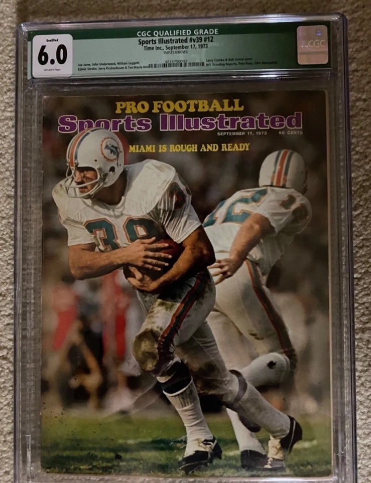 CGC 6.0 (Green Label Sept 17, 1973. Larry Csonka & Bob Griese SIcover Newsstand
